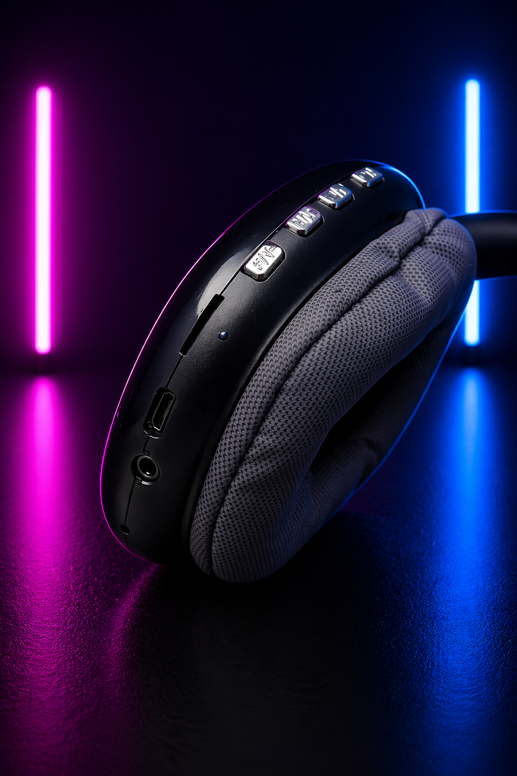 P9 High Bass Headphones